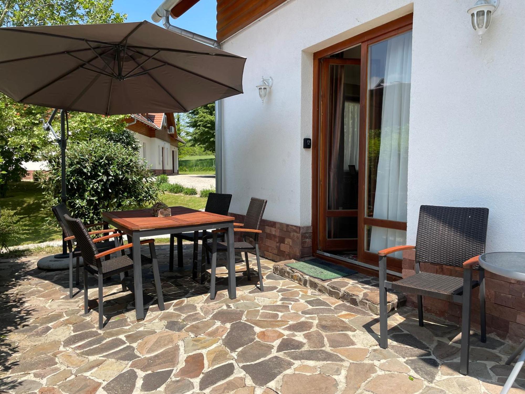 Appartement Kastelo Teraso Zalacsány Exterior foto